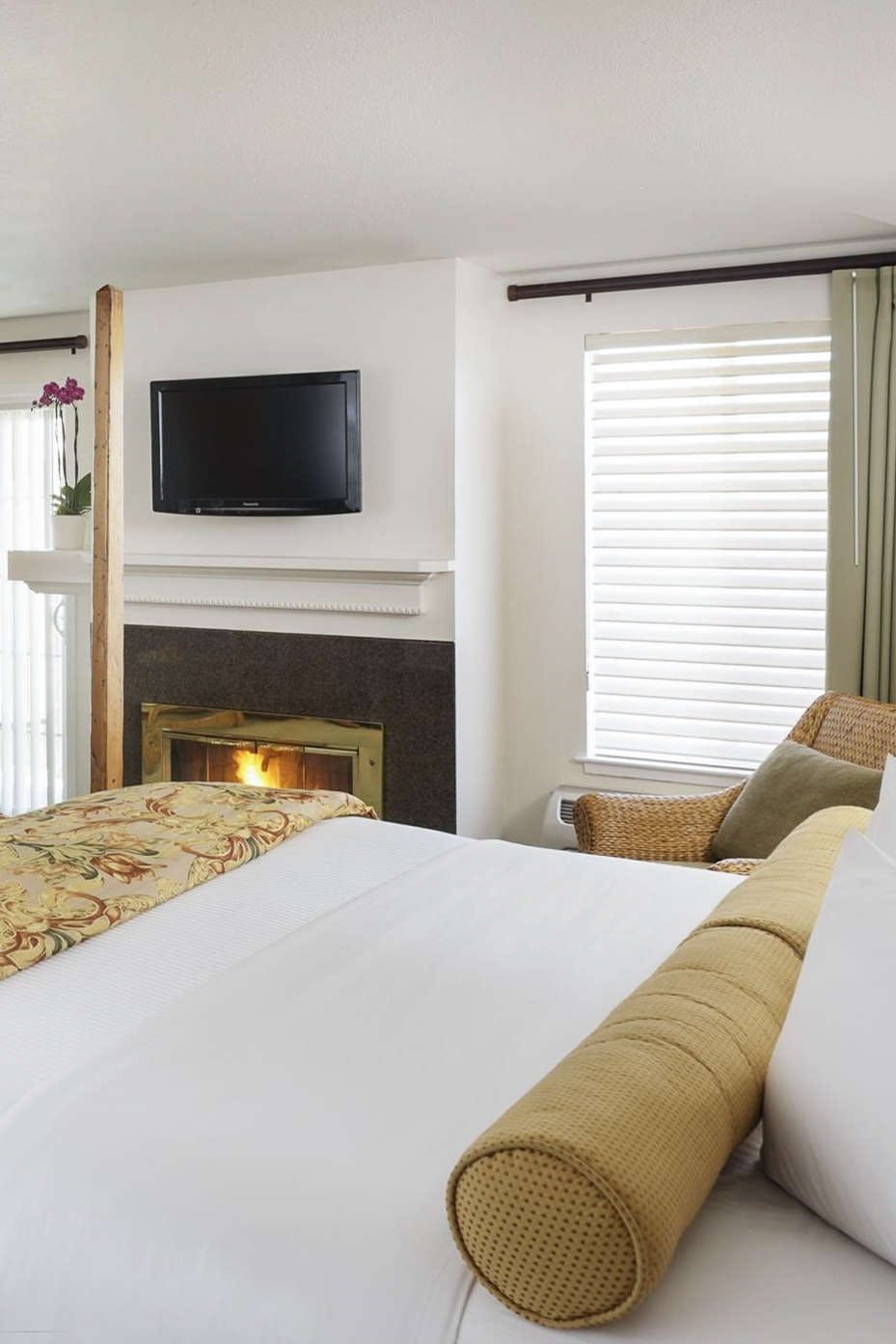 Hotel DoubleTree by Hilton Hotel Campbell - Pruneyard Plaza photo 2