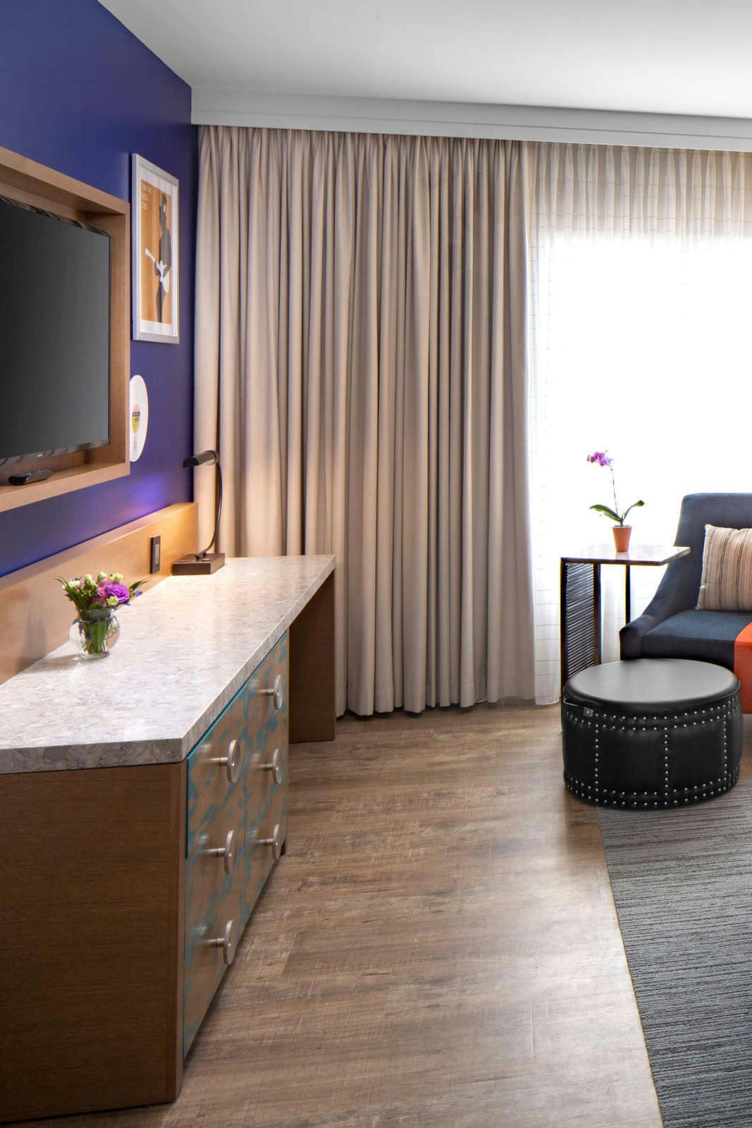 Hotel Hotel Indigo Gainesville Celebration Pointe photo 5