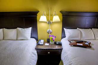 Hotel Hampton Inn & Suites Cleveland-Airport/Middleburg Heights photo 2