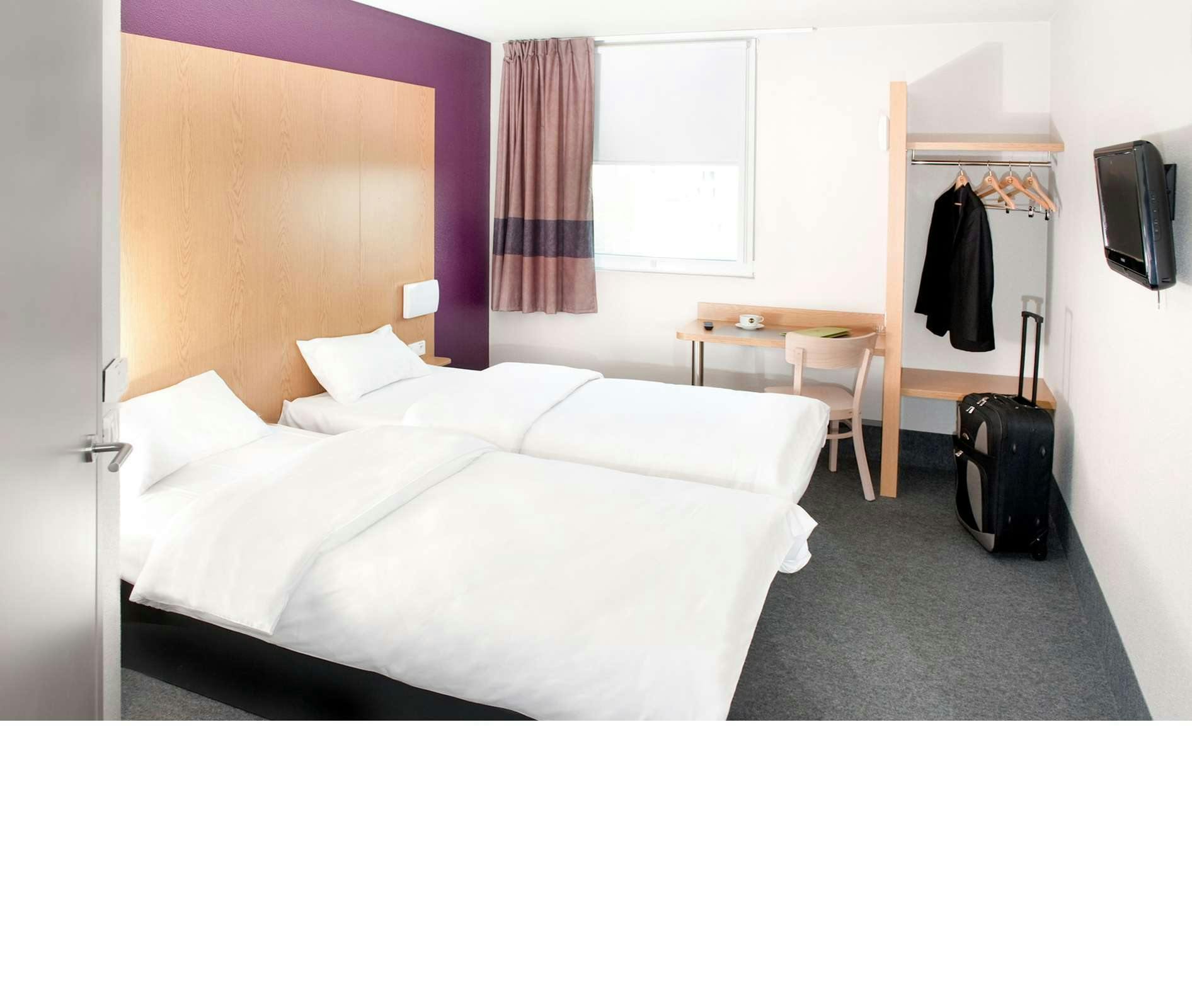 Hotel B&B Hotel Warszawa-Okecie photo 2