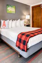 Hotel Boulder Adventure Lodge photo 2