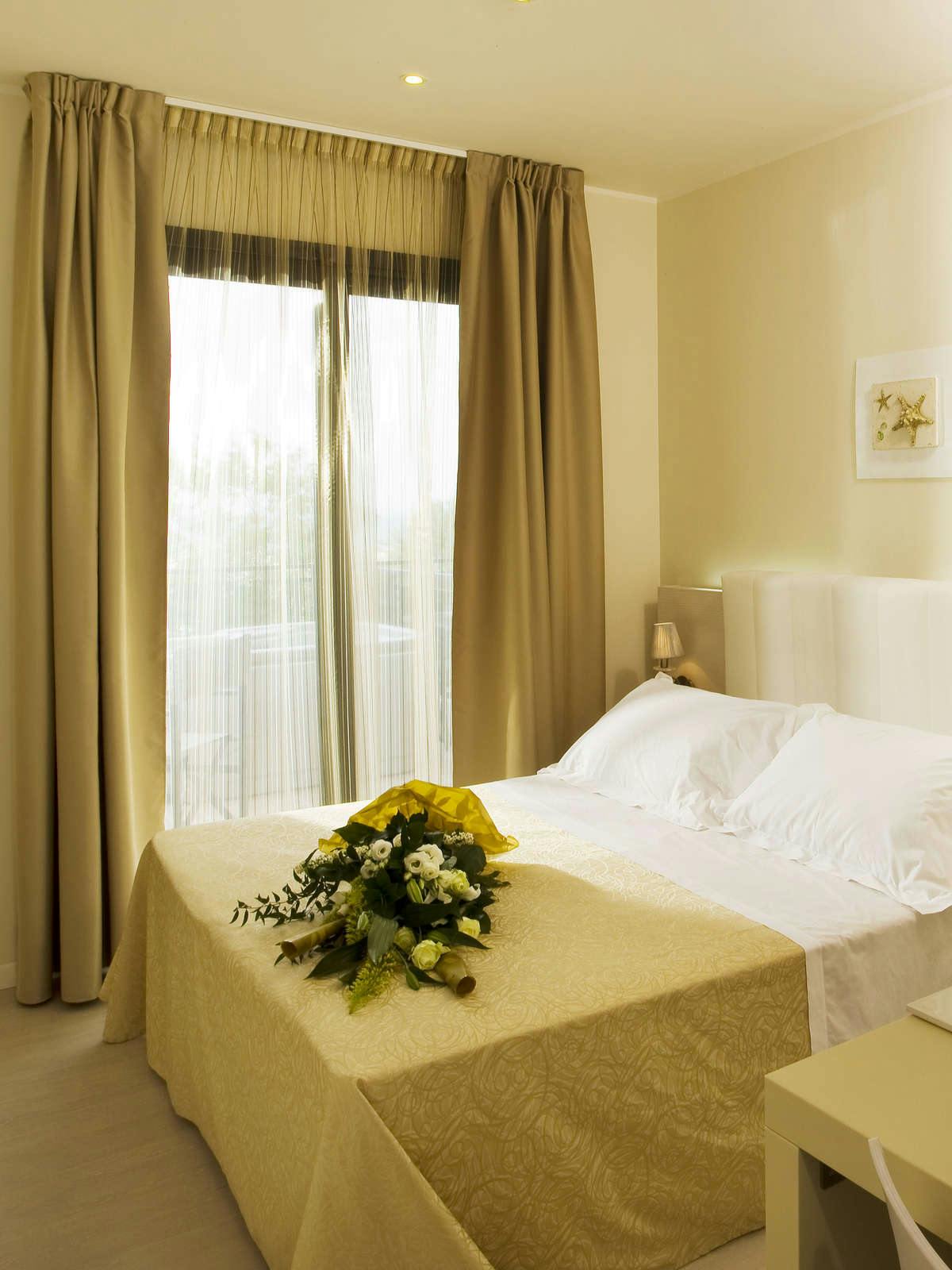 Hotel Ferretti Beach Hotel photo 4