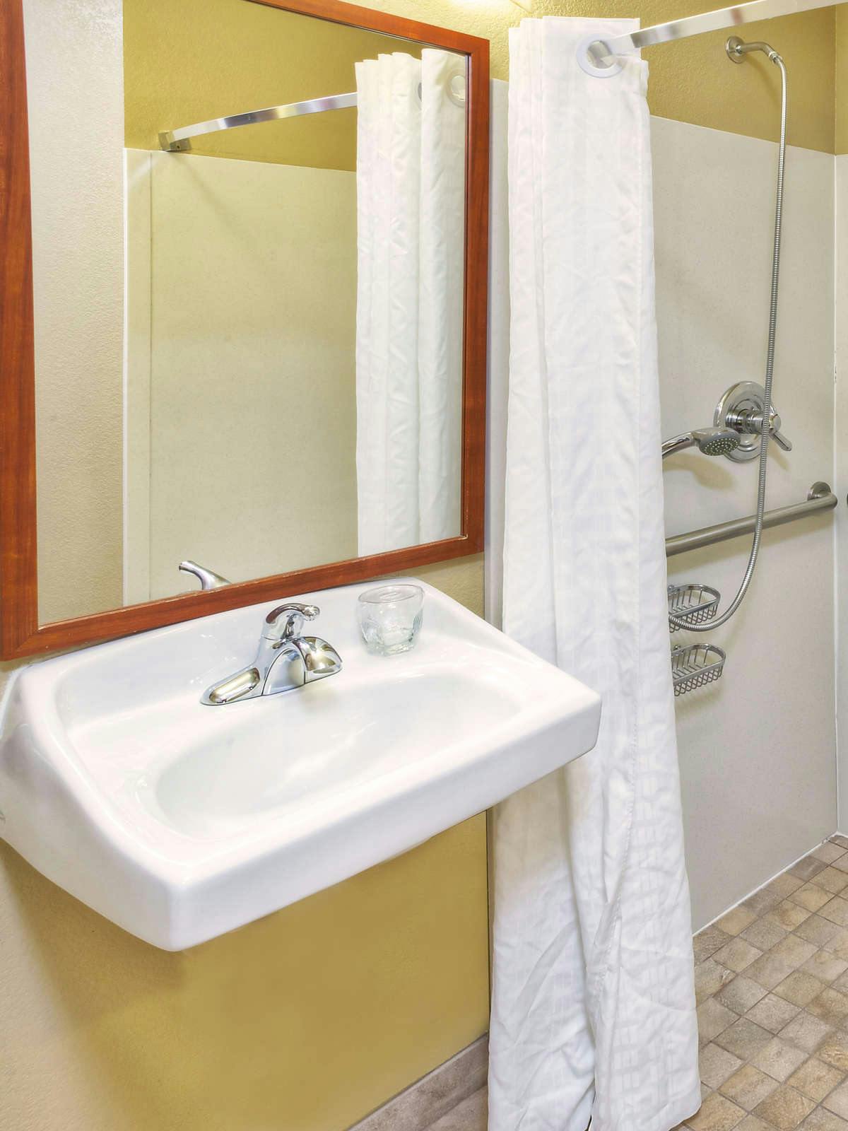 Hotel Candlewood Suites Fort Stockton photo 5