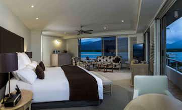 Hotel PULLMAN REEF HOTEL CASINO photo 2