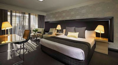 PULLMAN KING GEORGE SQUARE