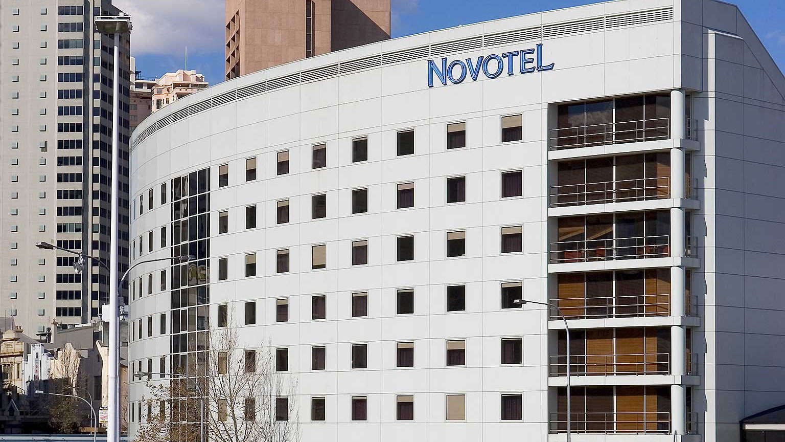 Hotel NOVOTEL SYDNEY DARLING SQUARE photo 2