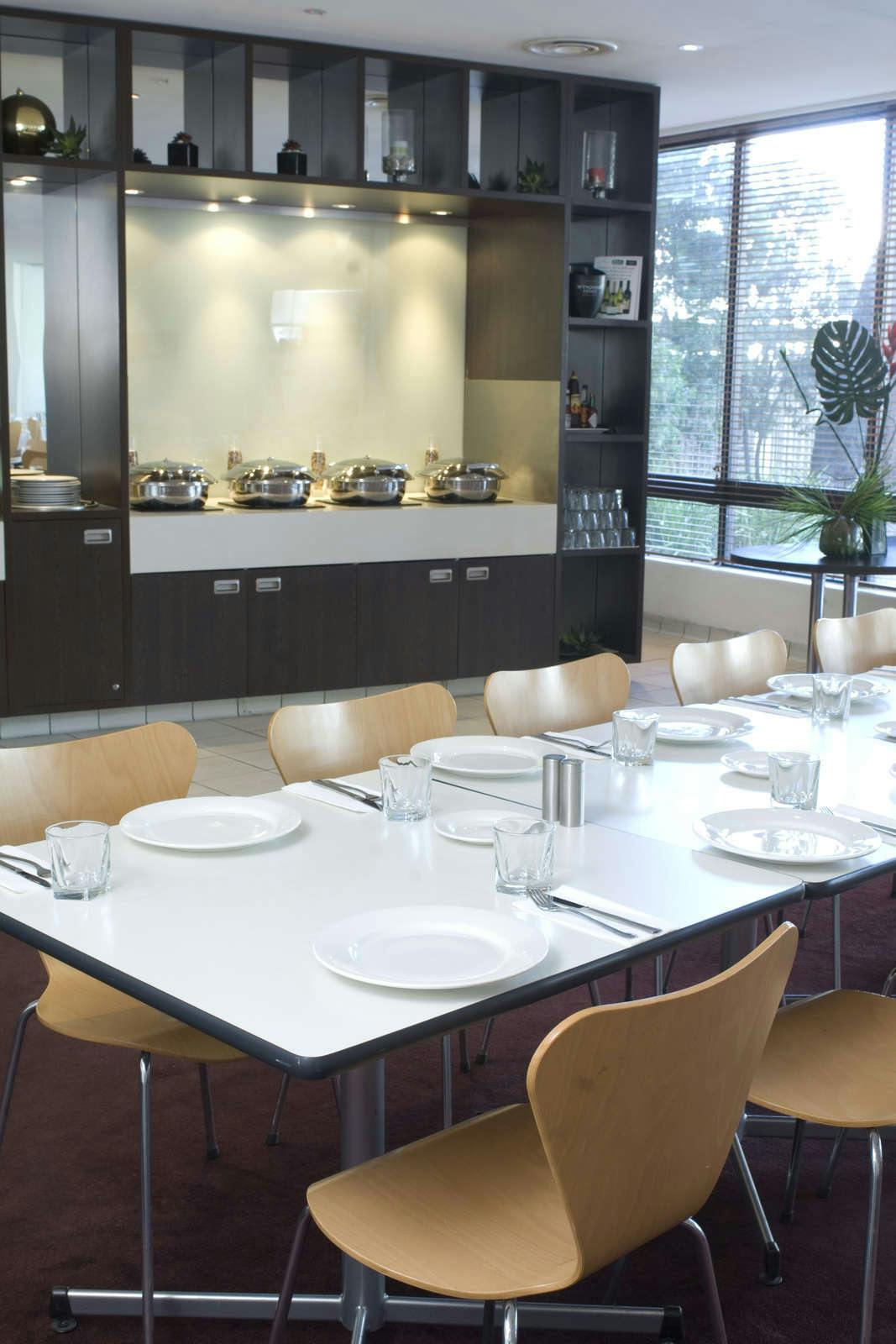 Hotel Holiday Inn Melbourne Airport photo 4