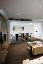 Hotel Crowne Plaza Canberra photo 4