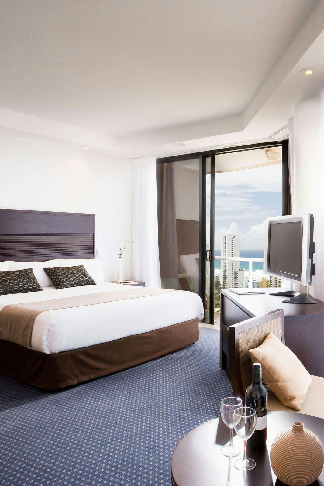 Crowne Plaza Surfers Paradise