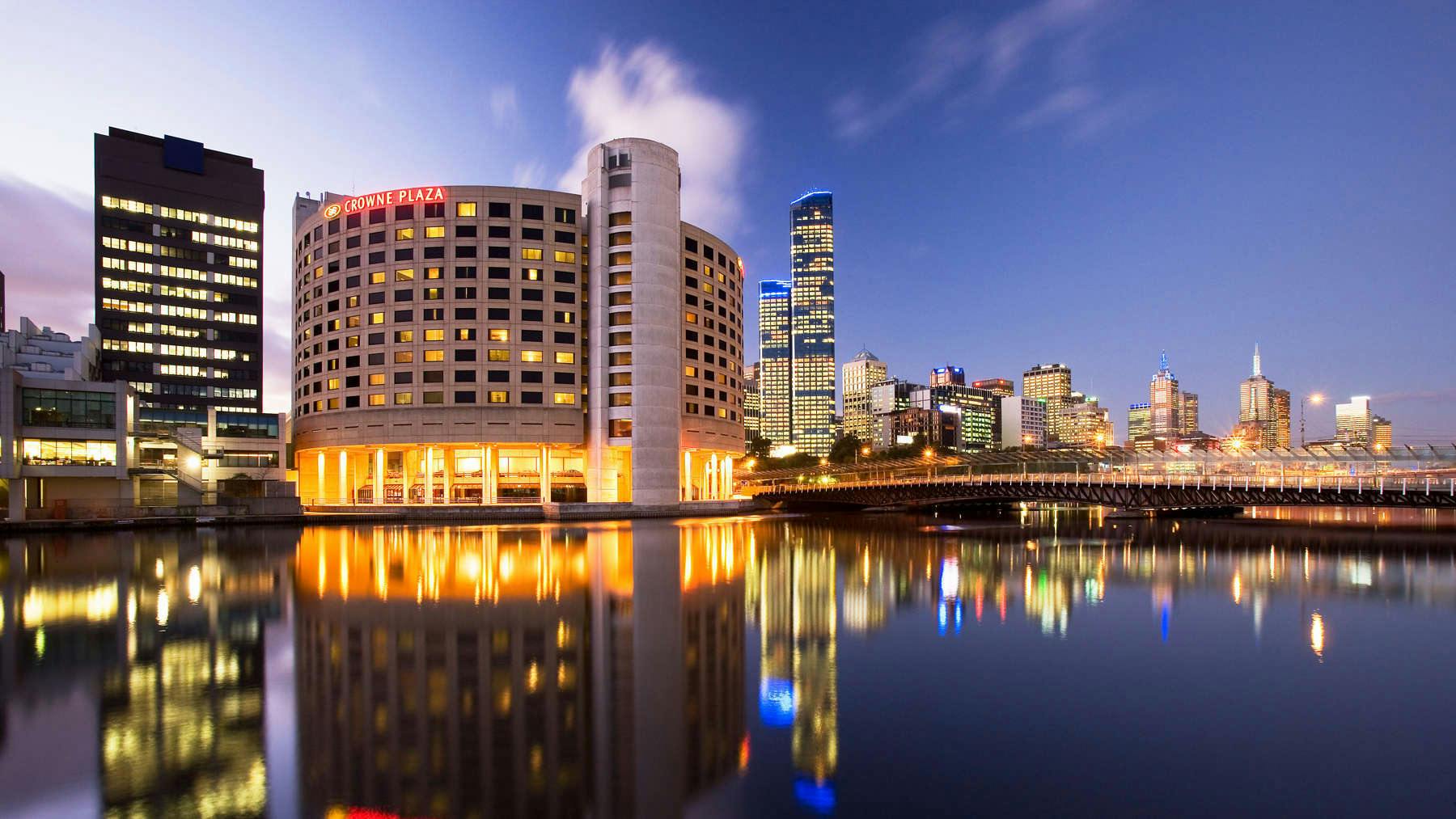 Crowne Plaza Melbourne
