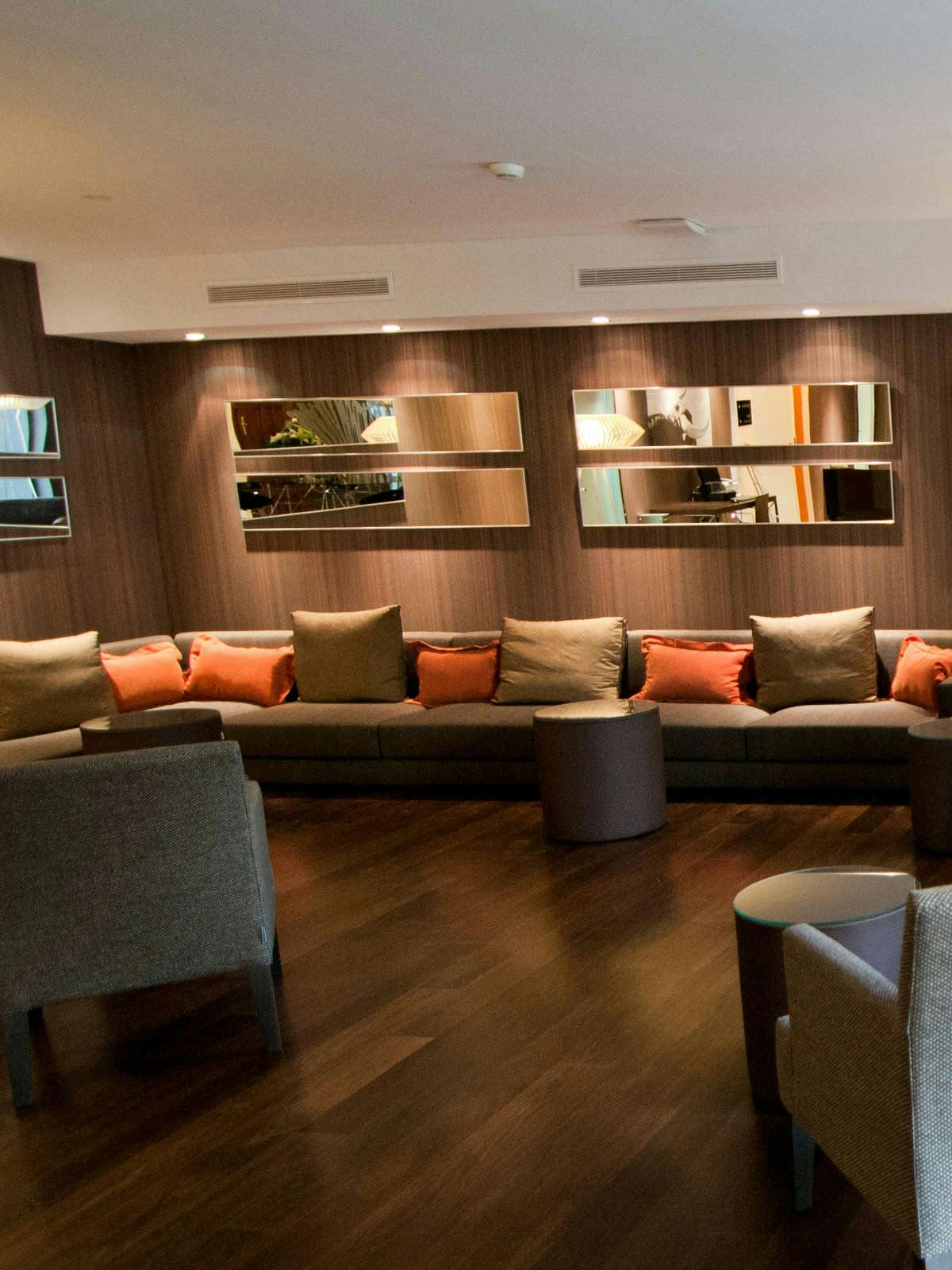 Hotel Eurostars Asta Regia photo 1