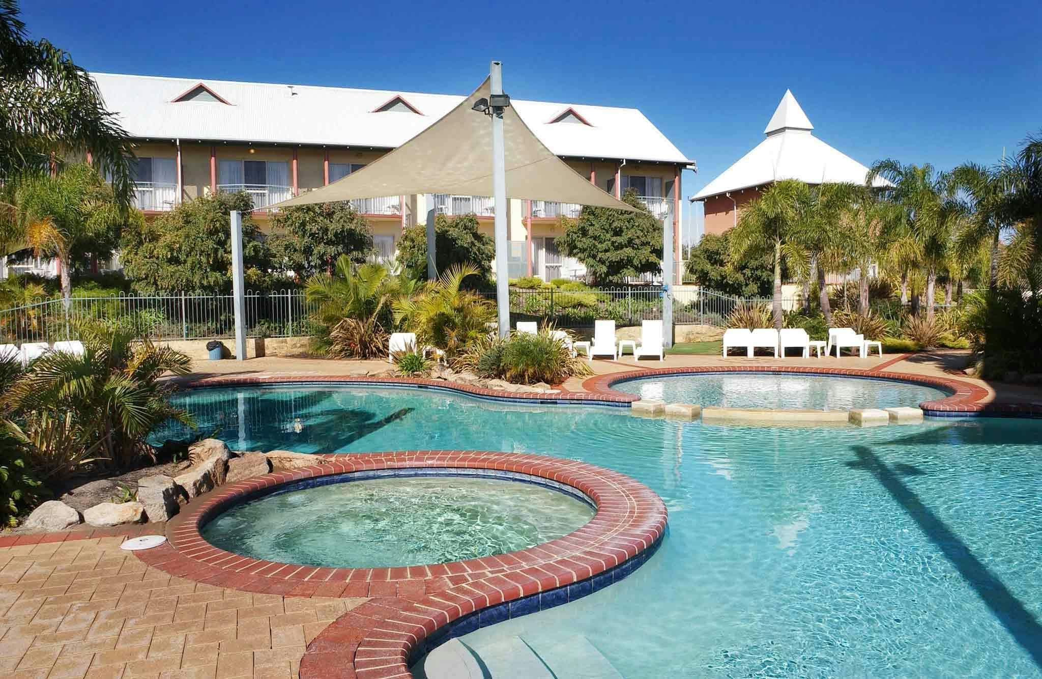 Hotel Mercure Bunbury Sanctuary Golf Resort photo 4