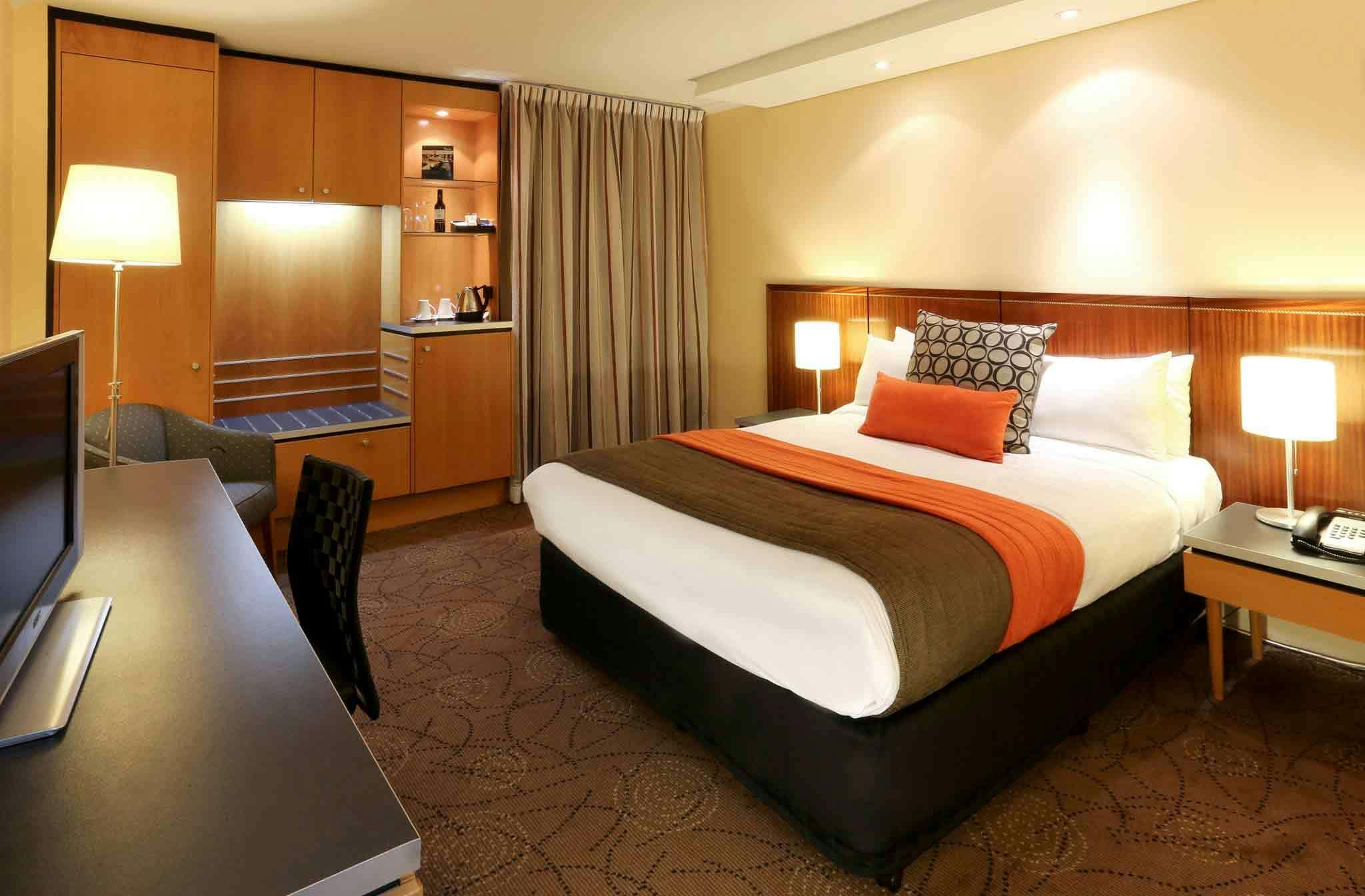 Hotel MERCURE KING GEORGE SQUARE photo 1