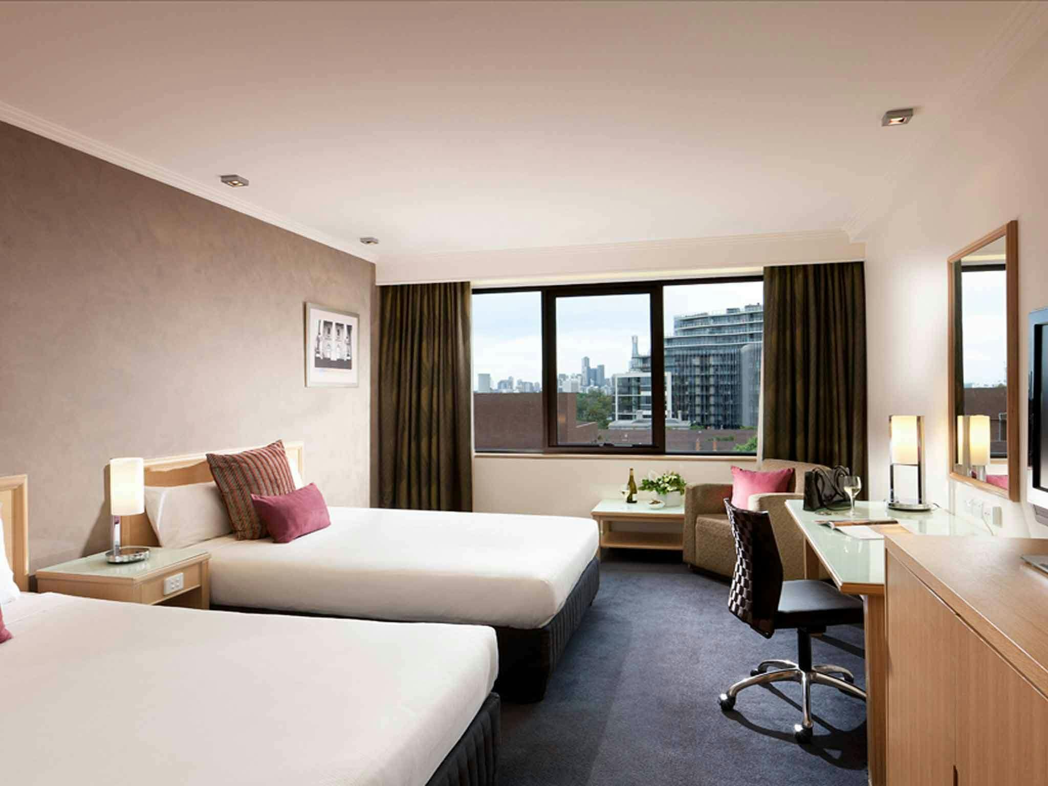 Hotel MERCURE MELBOURNE ALBERT PARK photo 2