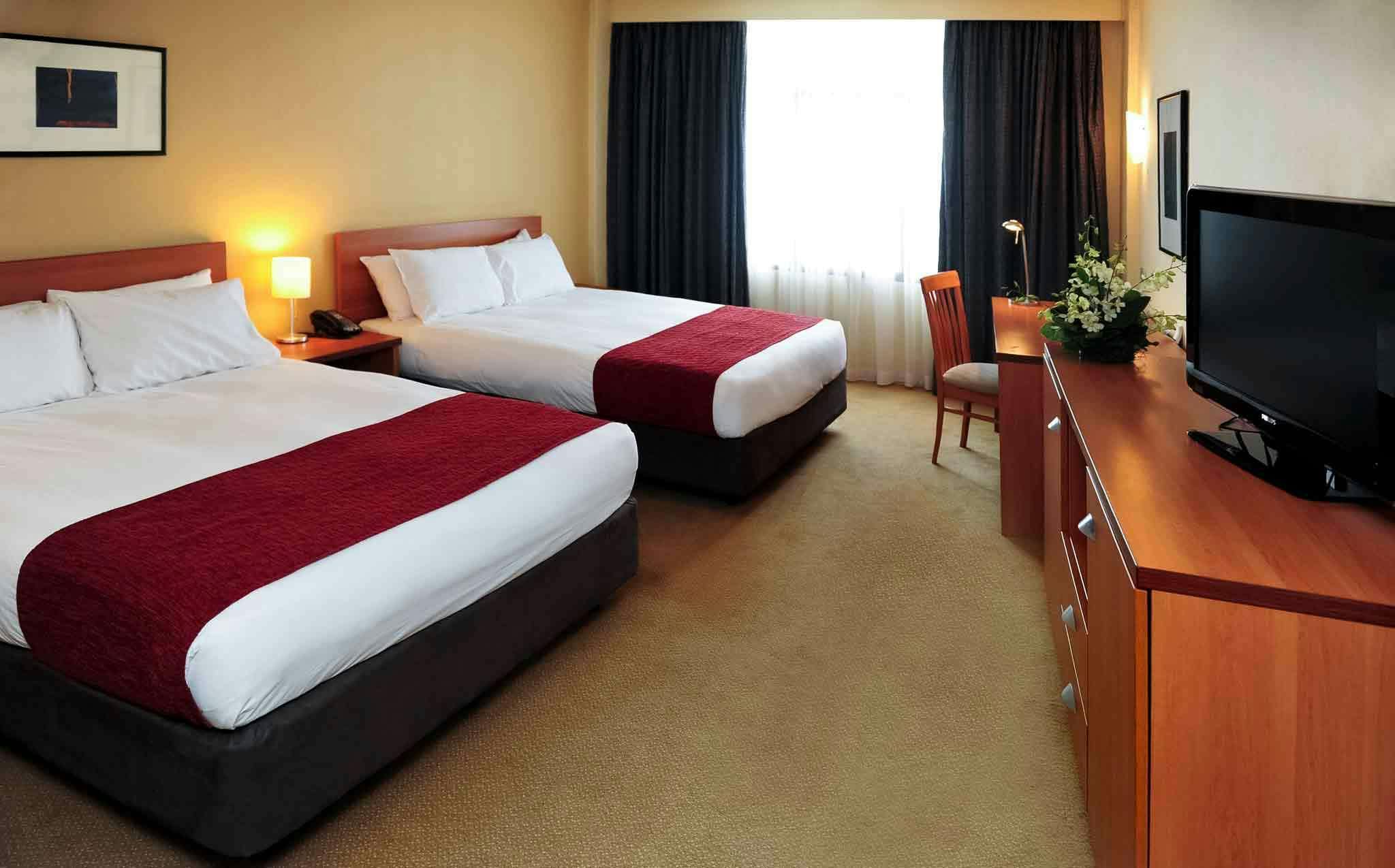 Hotel MERCURE NORTH MELBOURNE photo 1