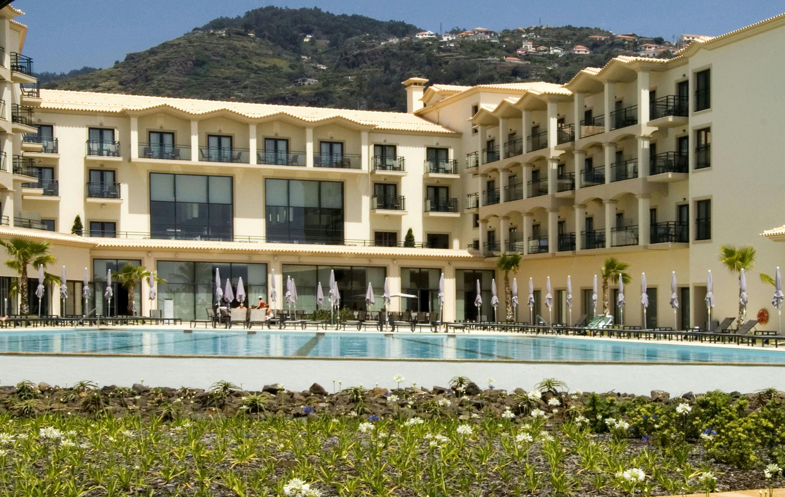 Hotel Vila Galé Santa Cruz photo 1