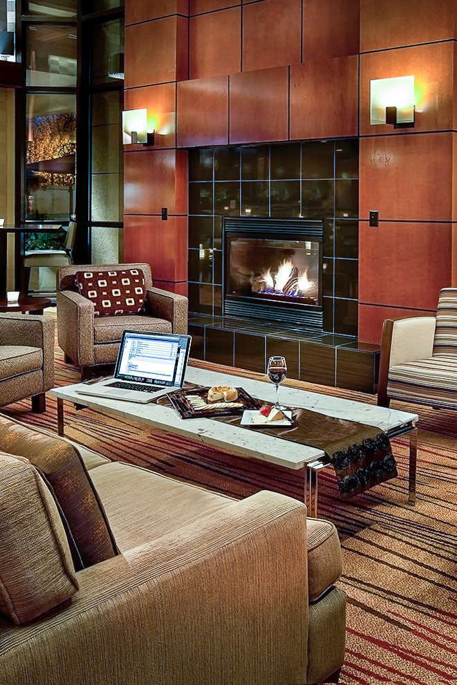 Hotel Courtyard by Marriott Seattle Sea-Tac Area photo 4