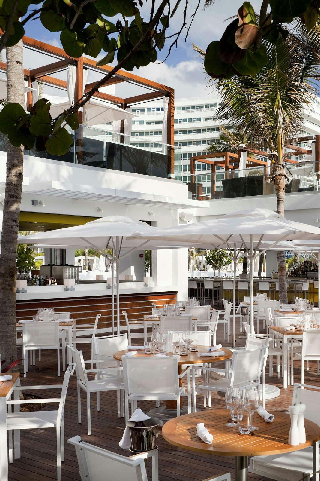 Hotel Fontainebleau Miami Beach photo 3