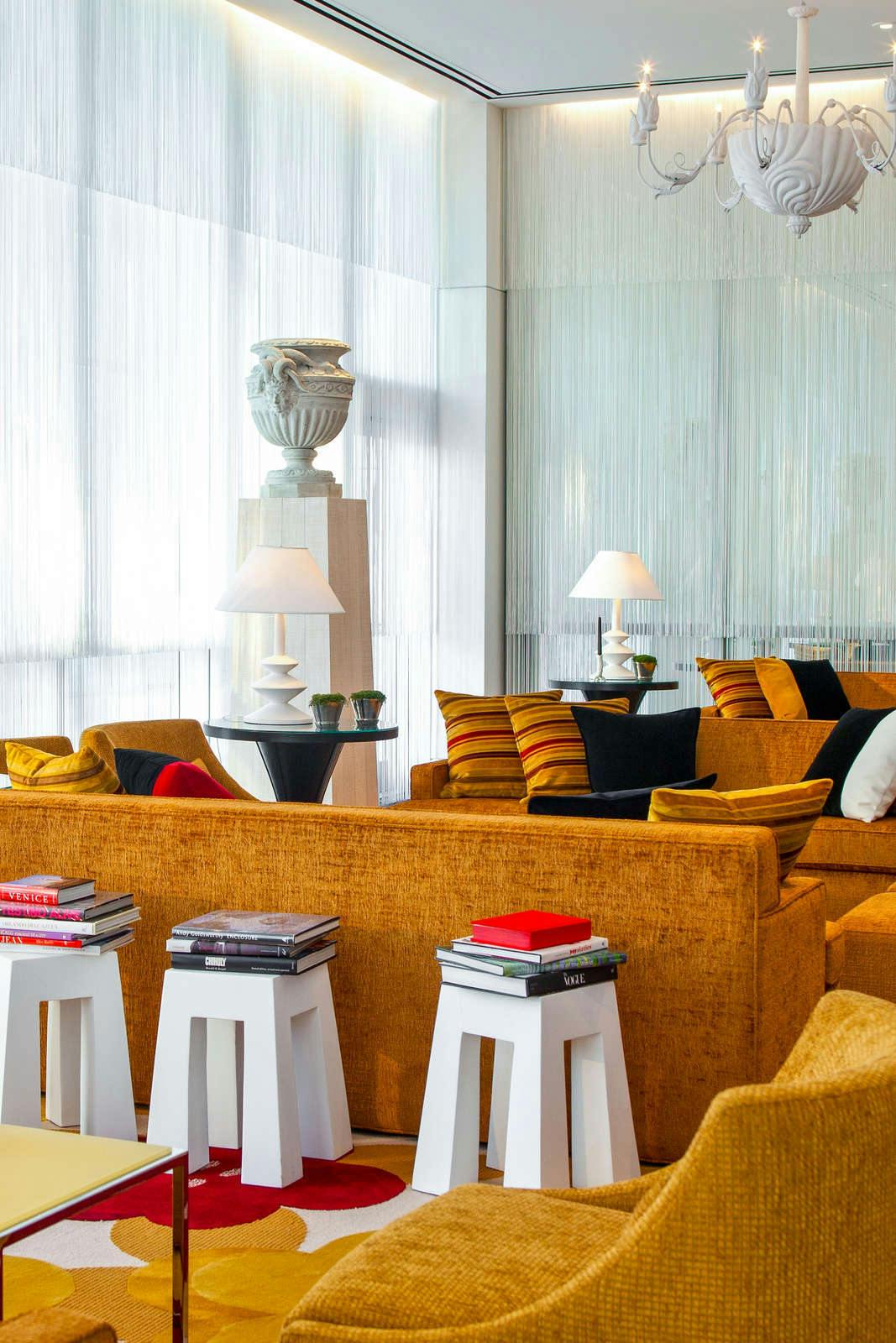 Hotel The Royal Sonesta Chicago River North photo 2