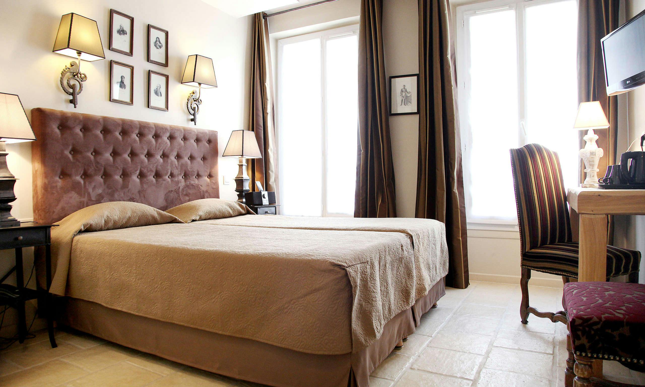 Hotel Saint-Louis en l'Isle