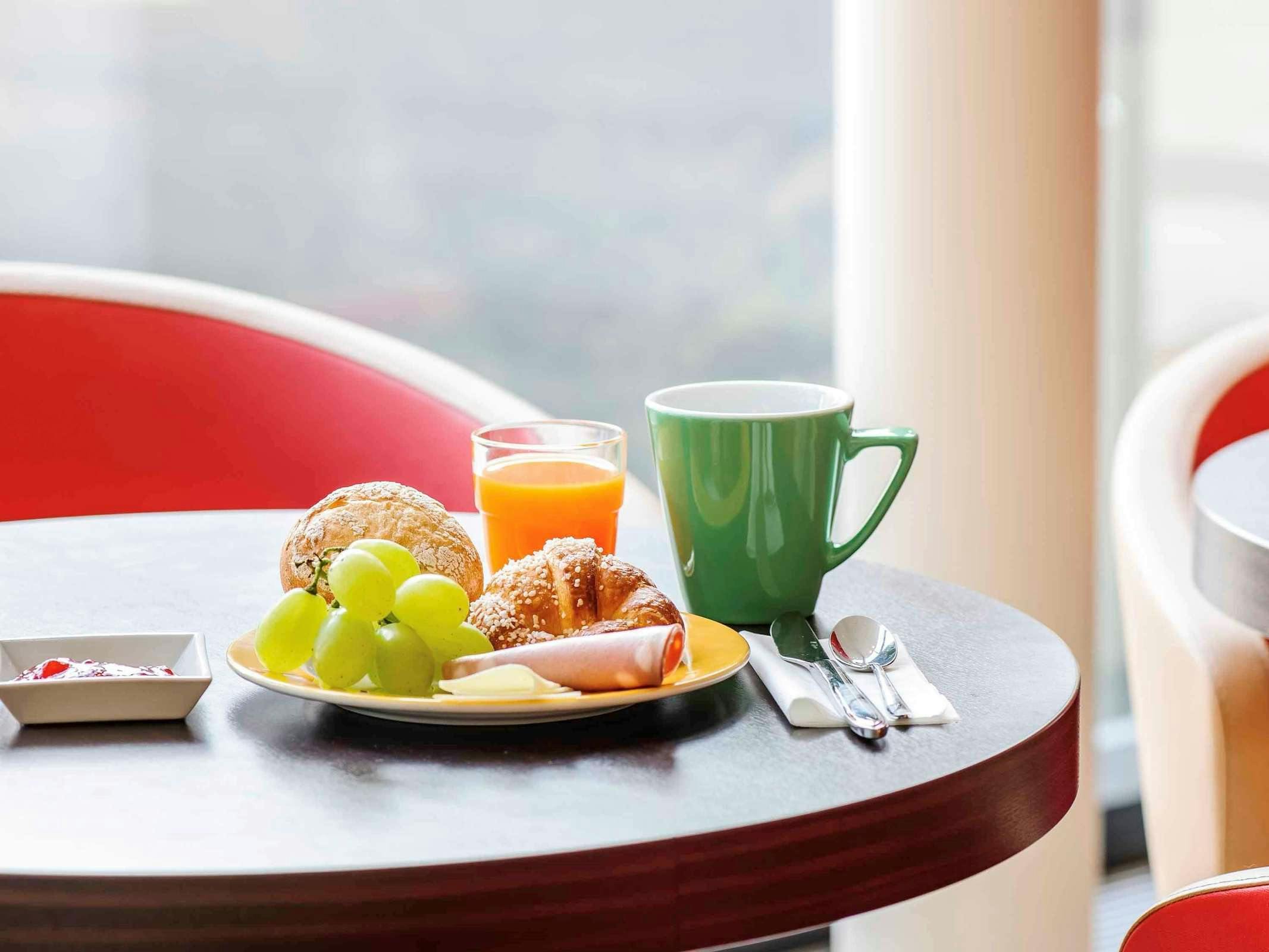 Hotel ibis Lugano Paradiso photo 5