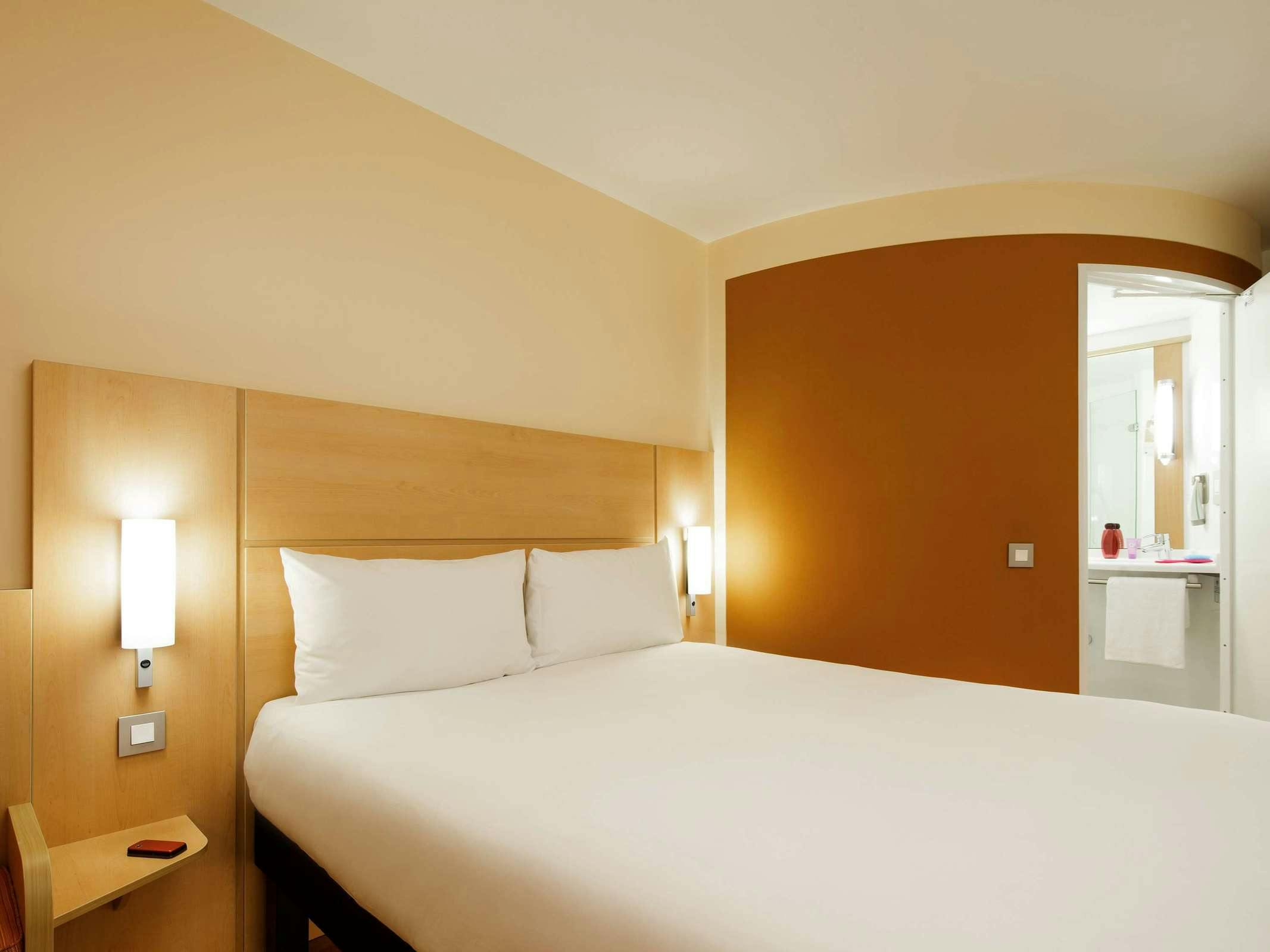 Hotel ibis London Shepherds Bush – Hammersmith photo 1