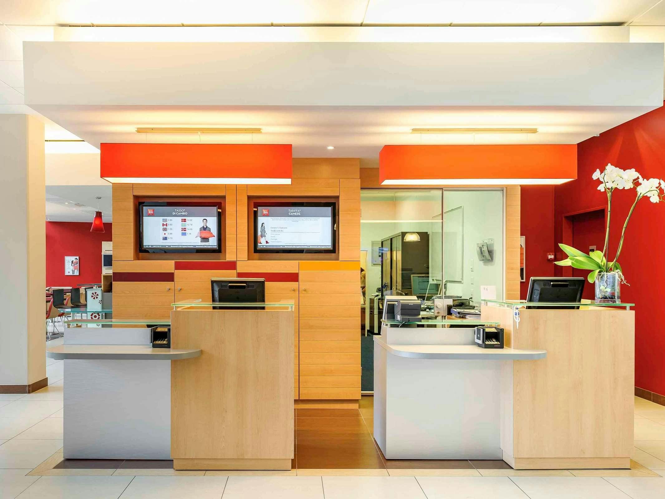 Hotel ibis Lugano Paradiso photo 1