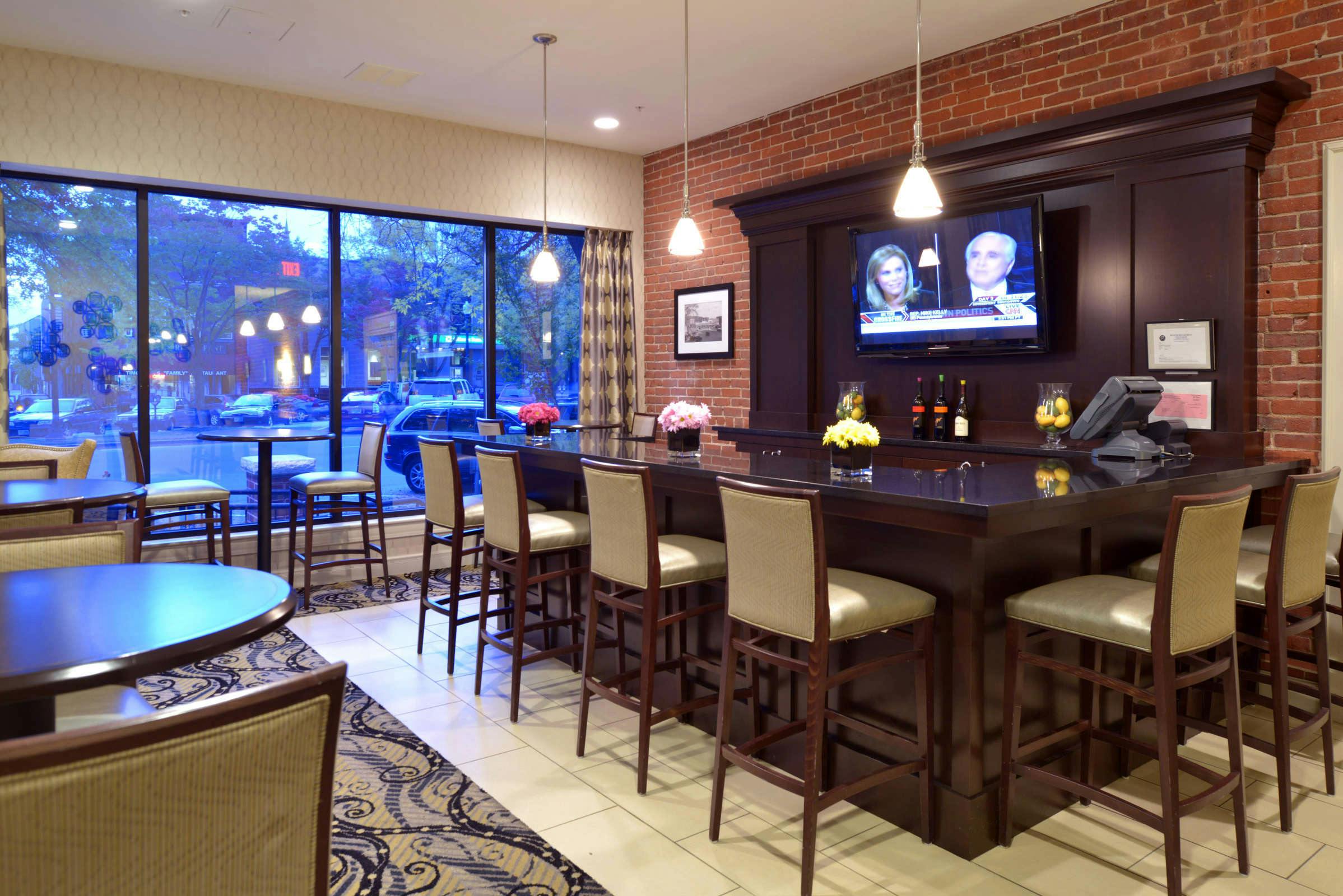 Hotel Fairfield Inn & Suites Keene Downtown photo 2