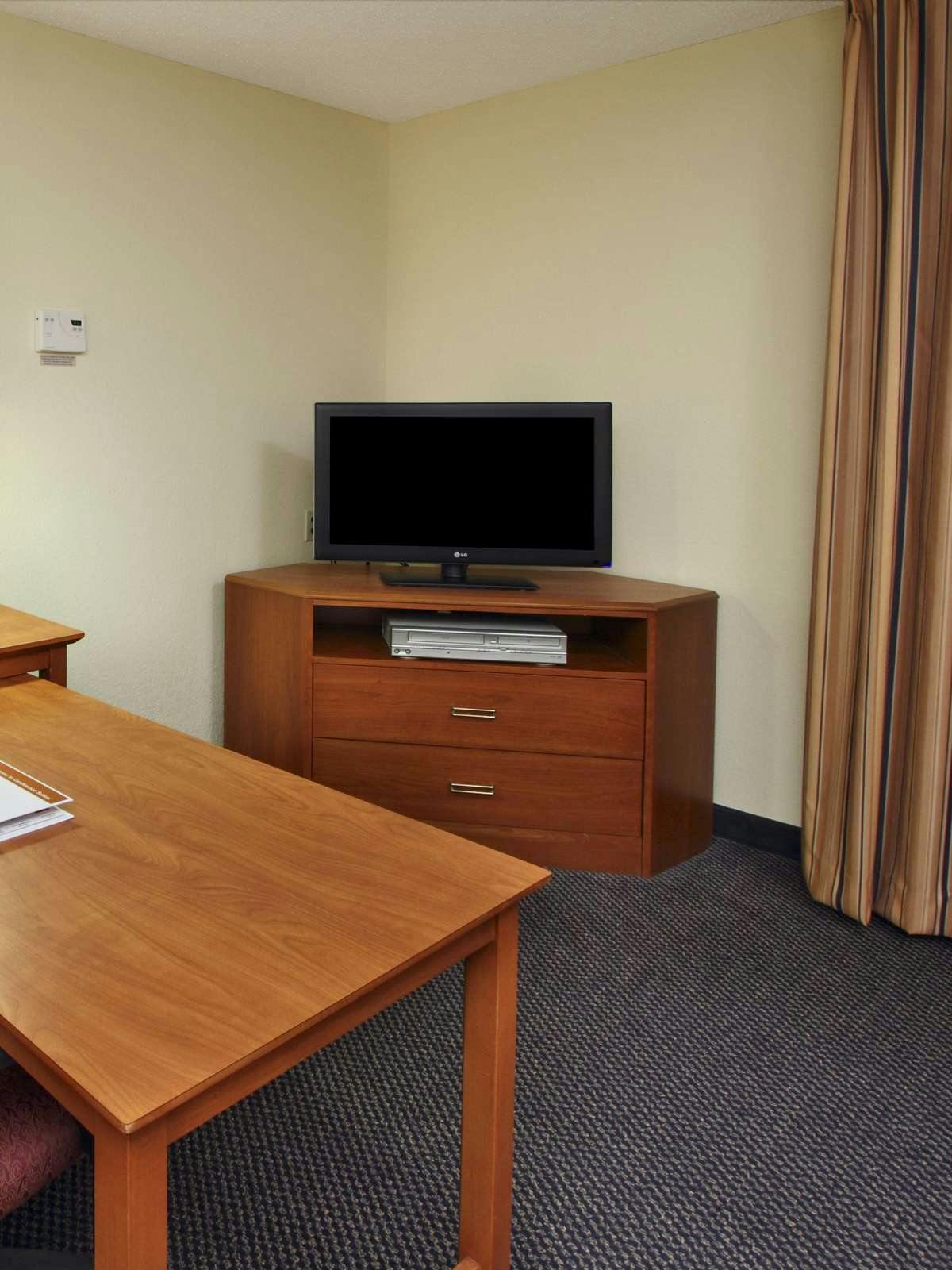 Hotel Candlewood Suites Rogers/Bentonville photo 3