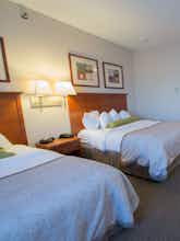 Hotel Candlewood Suites Bismarck photo 1