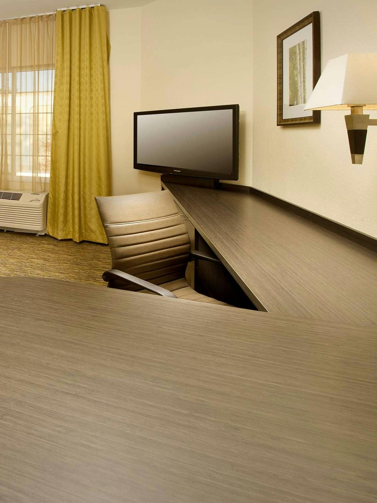 Hotel Candlewood Suites Alexandria photo 3