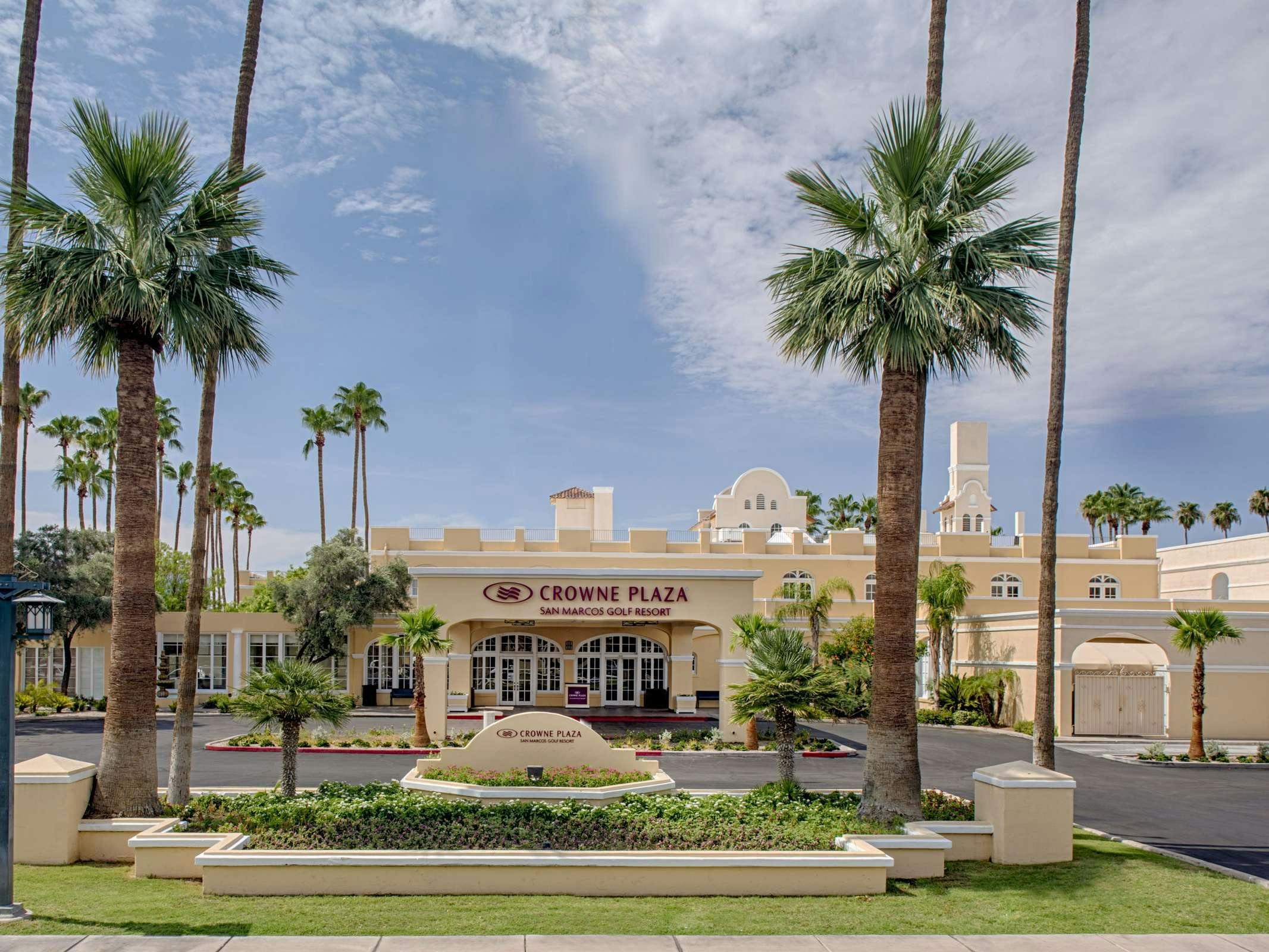 Crowne Plaza Resort San Marcos Golf Resort