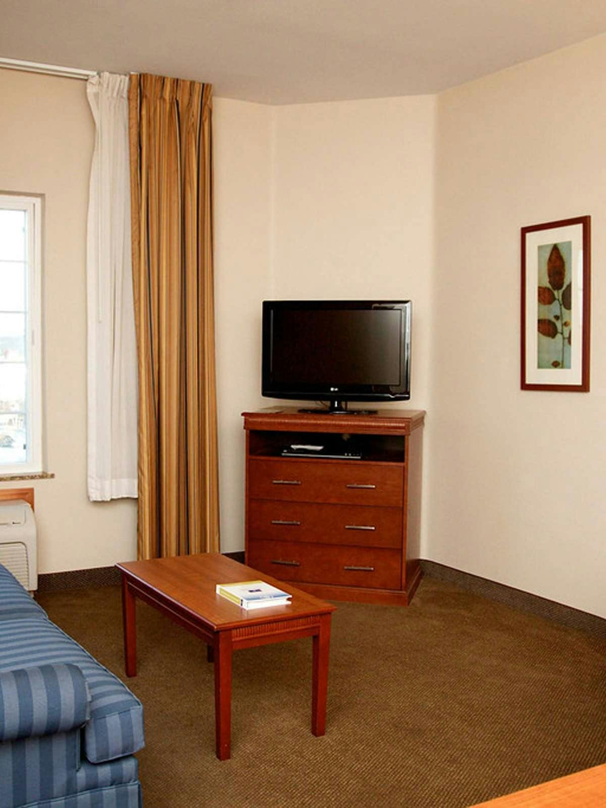 Hotel Candlewood Suites Santa Maria photo 2