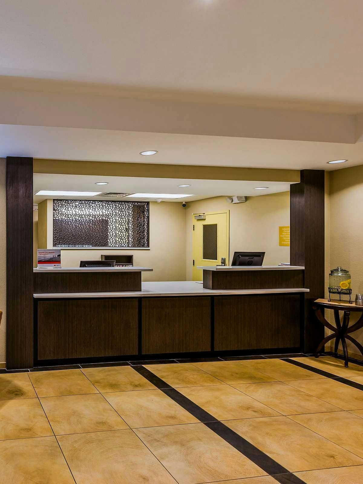 Hotel Candlewood Suites Tucson photo 5