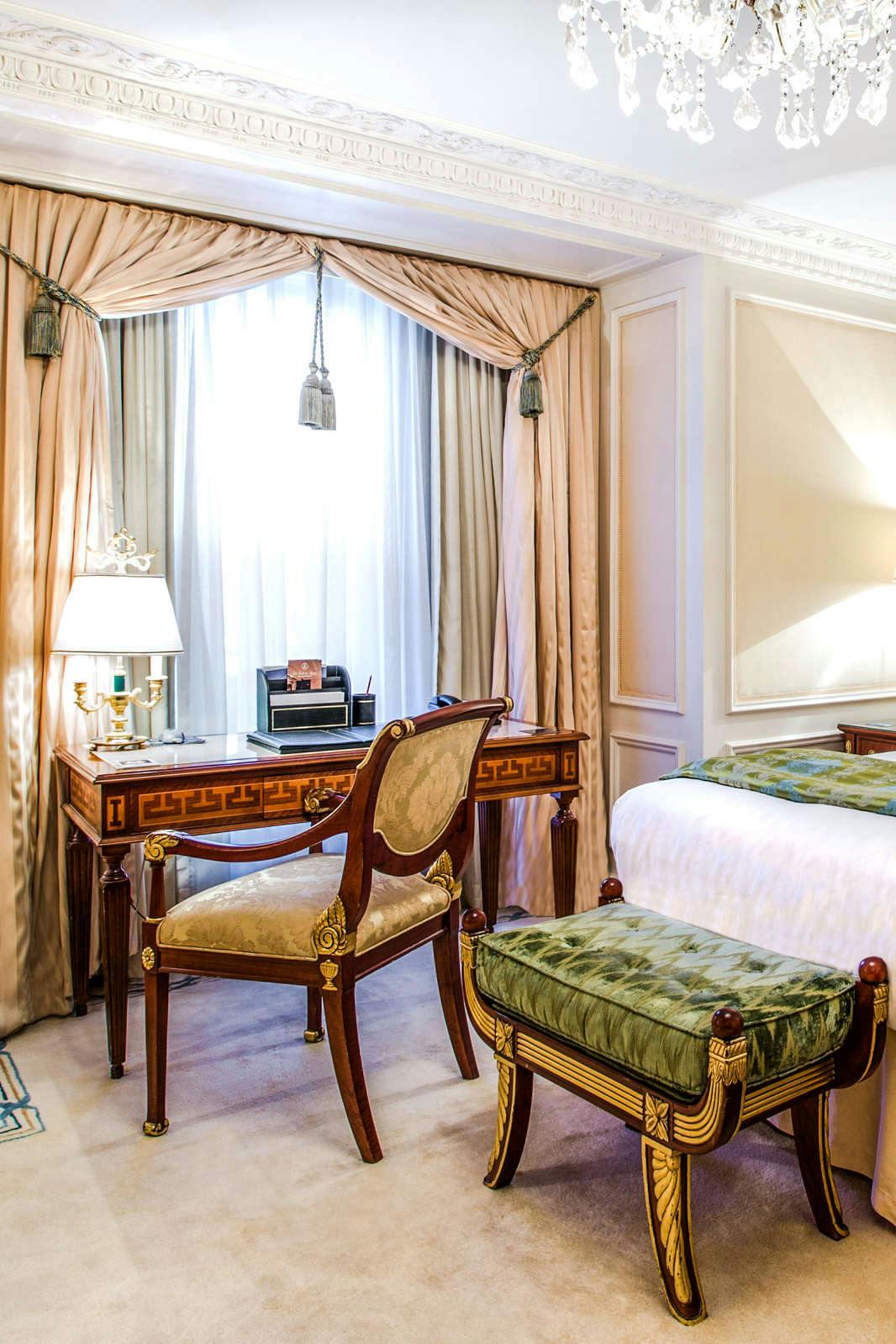 Hotel The Bentley London photo 2