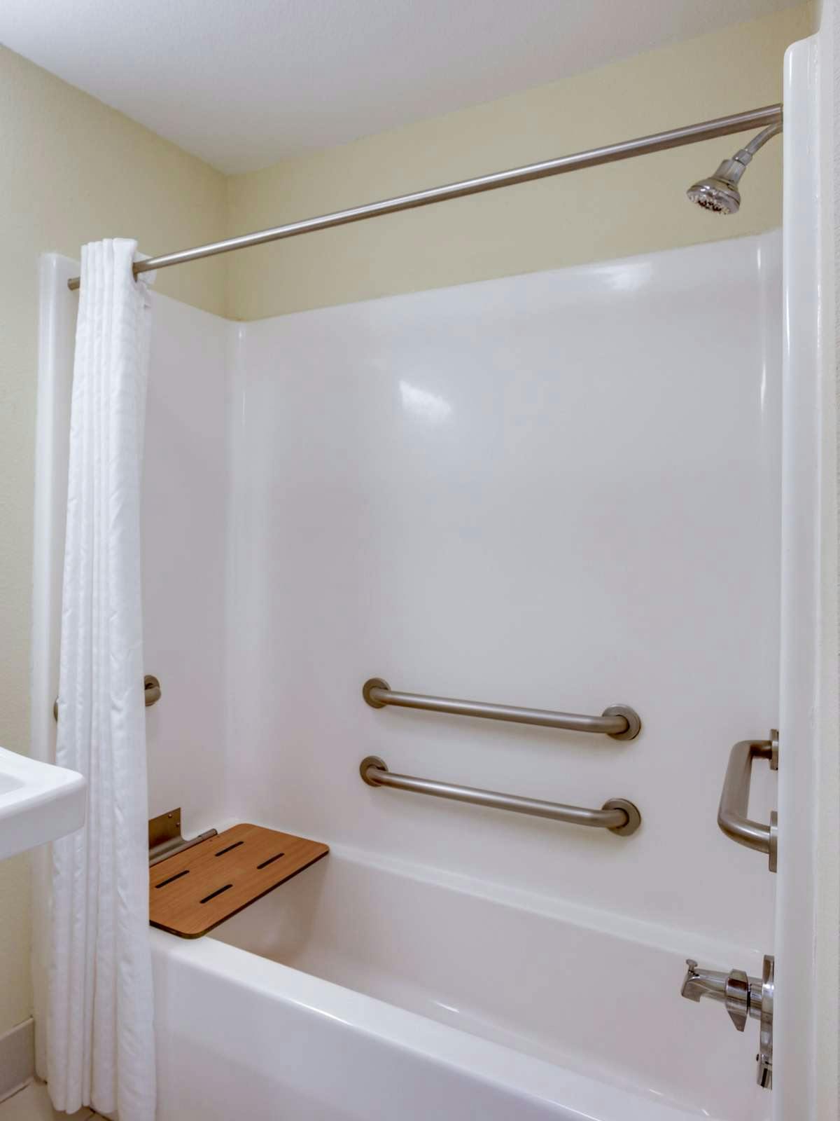 Hotel Candlewood Suites Durham RTP photo 2