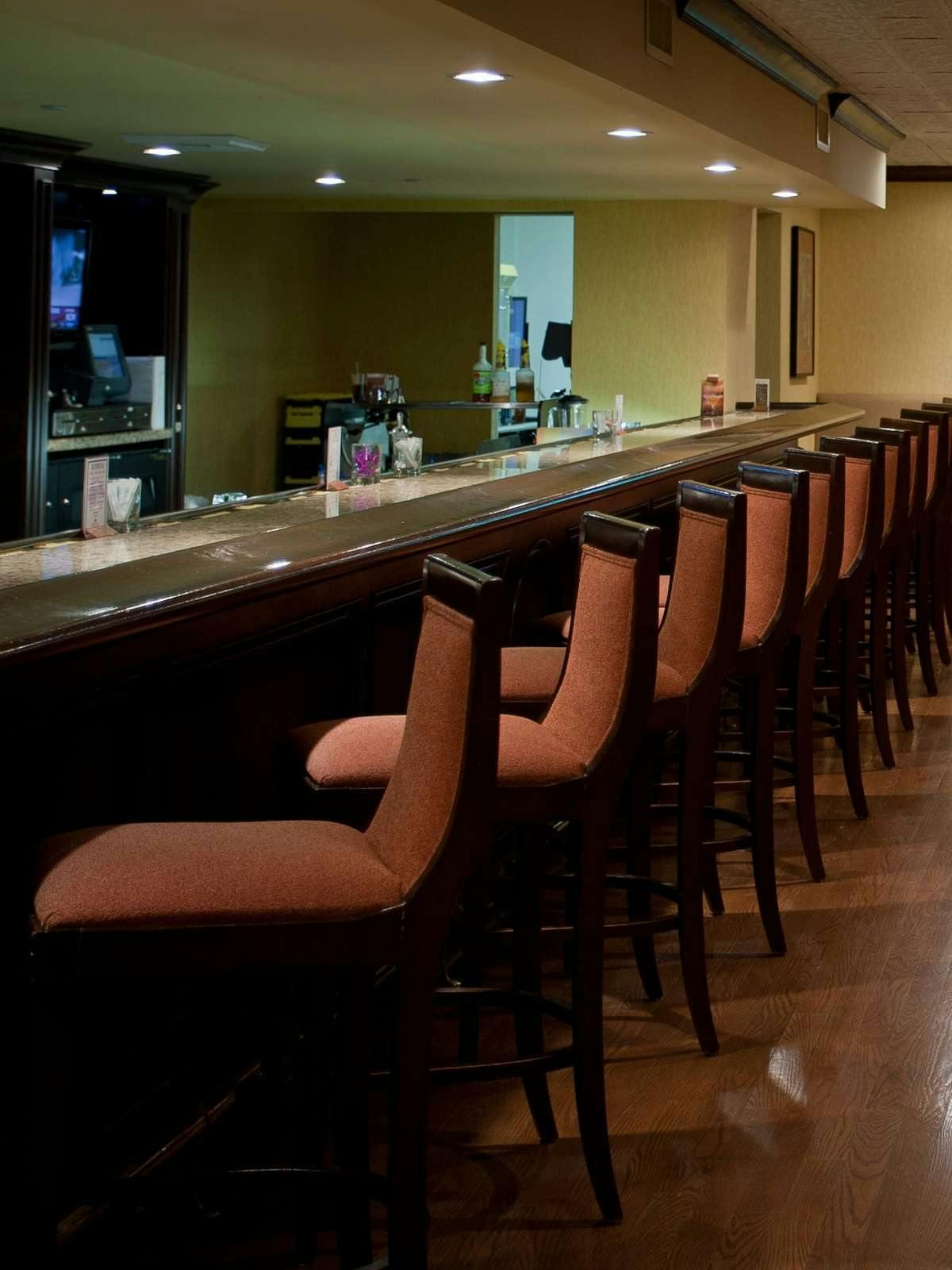 Hotel Crowne Plaza Louisville Airport Expo Ctr photo 1