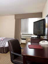 Hotel Crowne Plaza Pittsburgh South photo 2