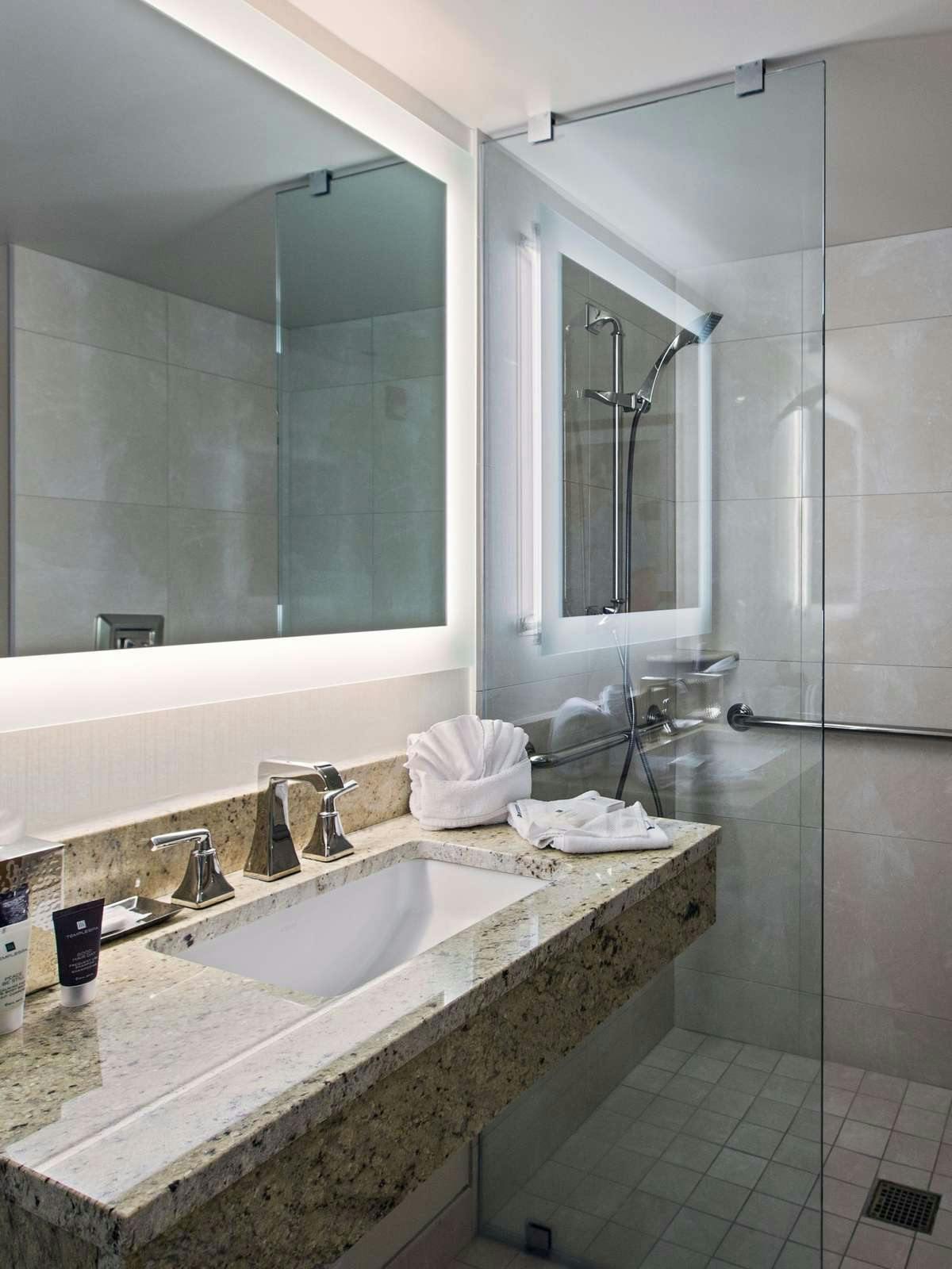 Hotel Crowne Plaza Valley Forge/King of Prussia photo 3