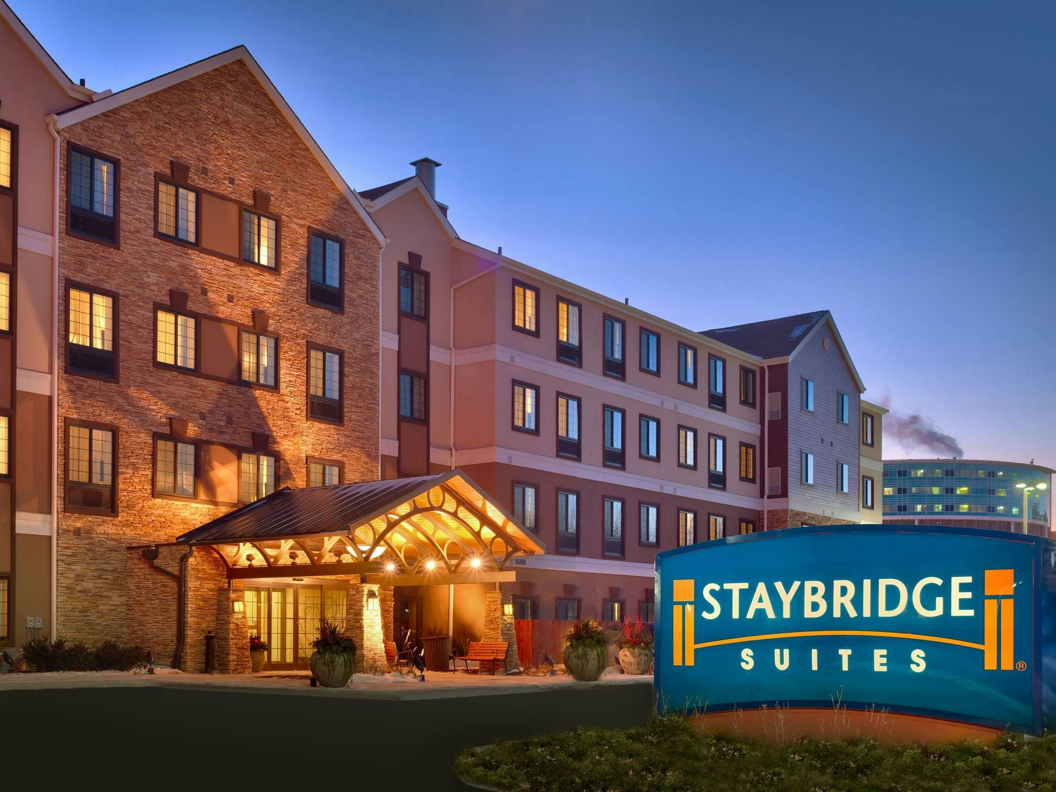 Staybridge Suites Omaha 80th And Dodge