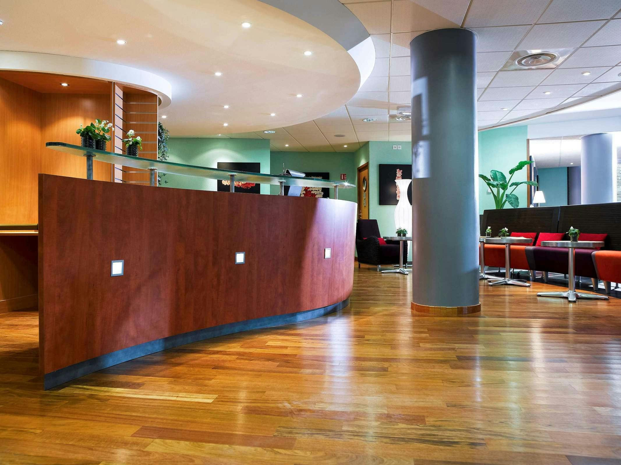 Hotel Aparthotel Adagio Annecy Centre photo 5