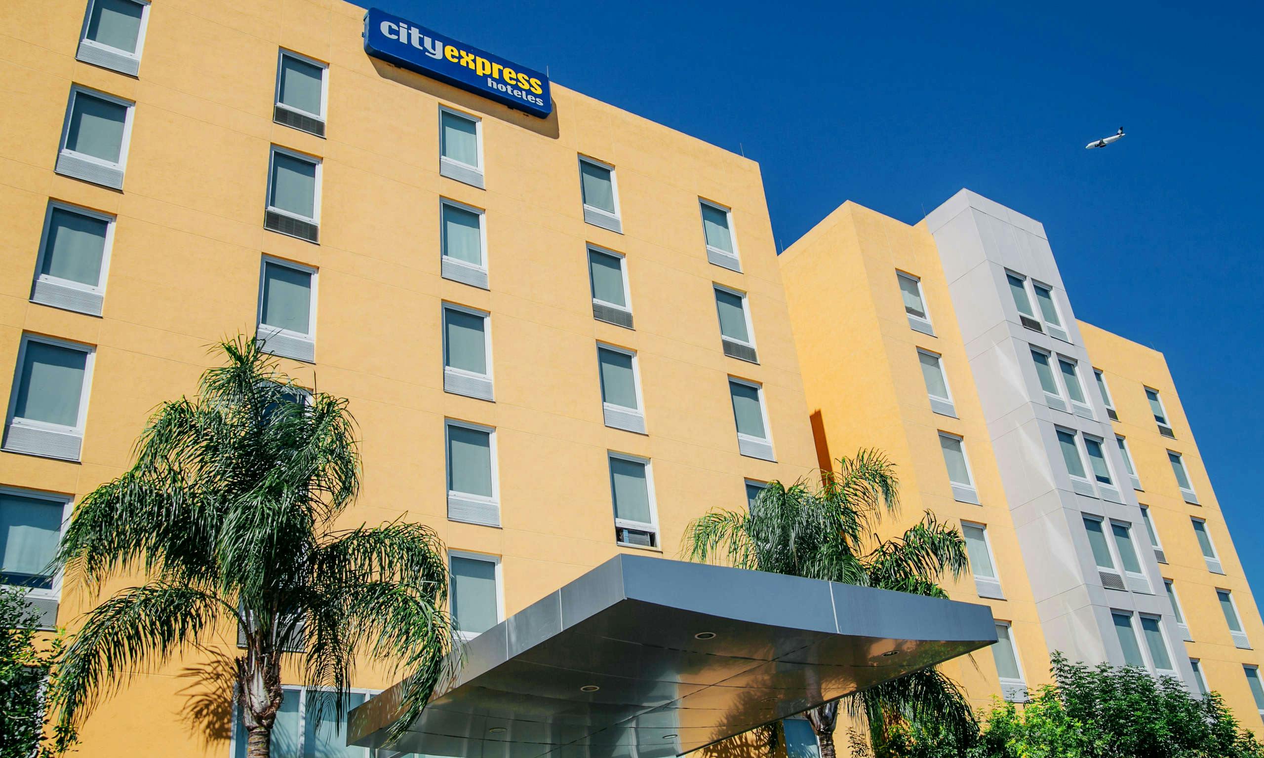 City Express Monterrey Aeropuerto