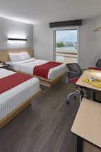 Hotel City Express Monterrey Lindavista photo 3