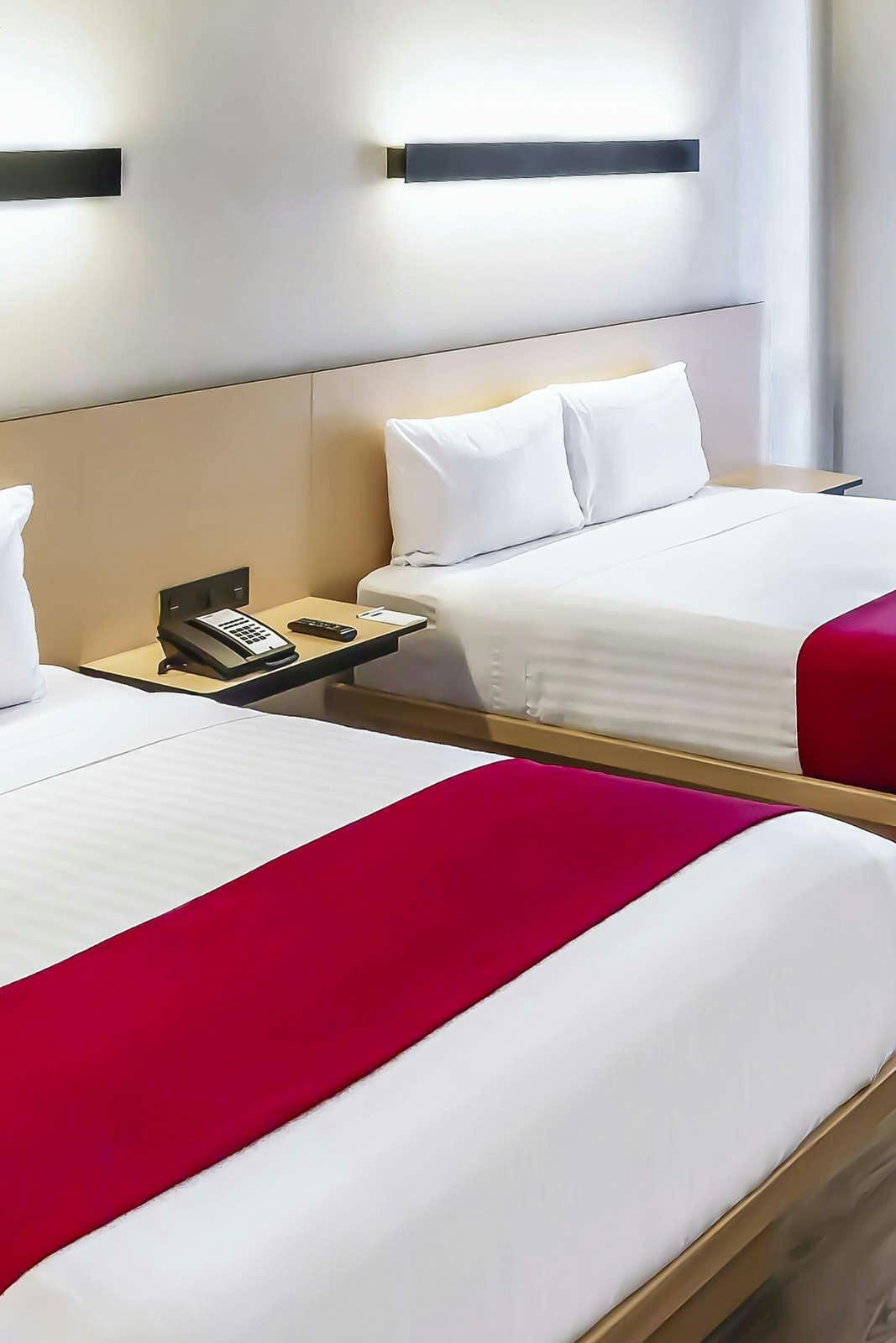 Hotel City Express Plus Monterrey Galerías photo 2