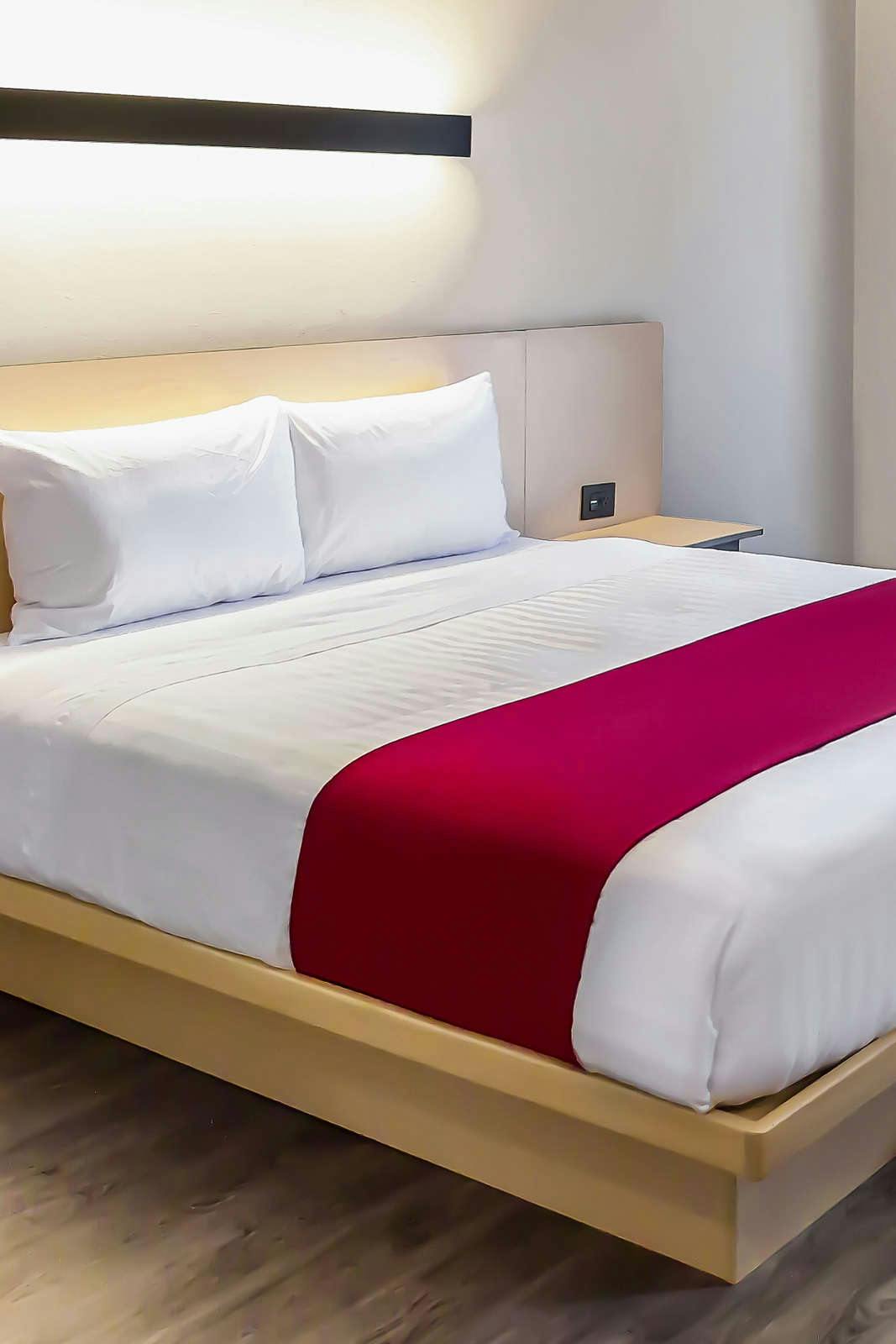 Hotel City Express Plus Monterrey Galerías photo 1