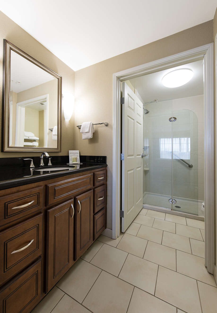 Hotel Staybridge Suites Wilmington East photo 2