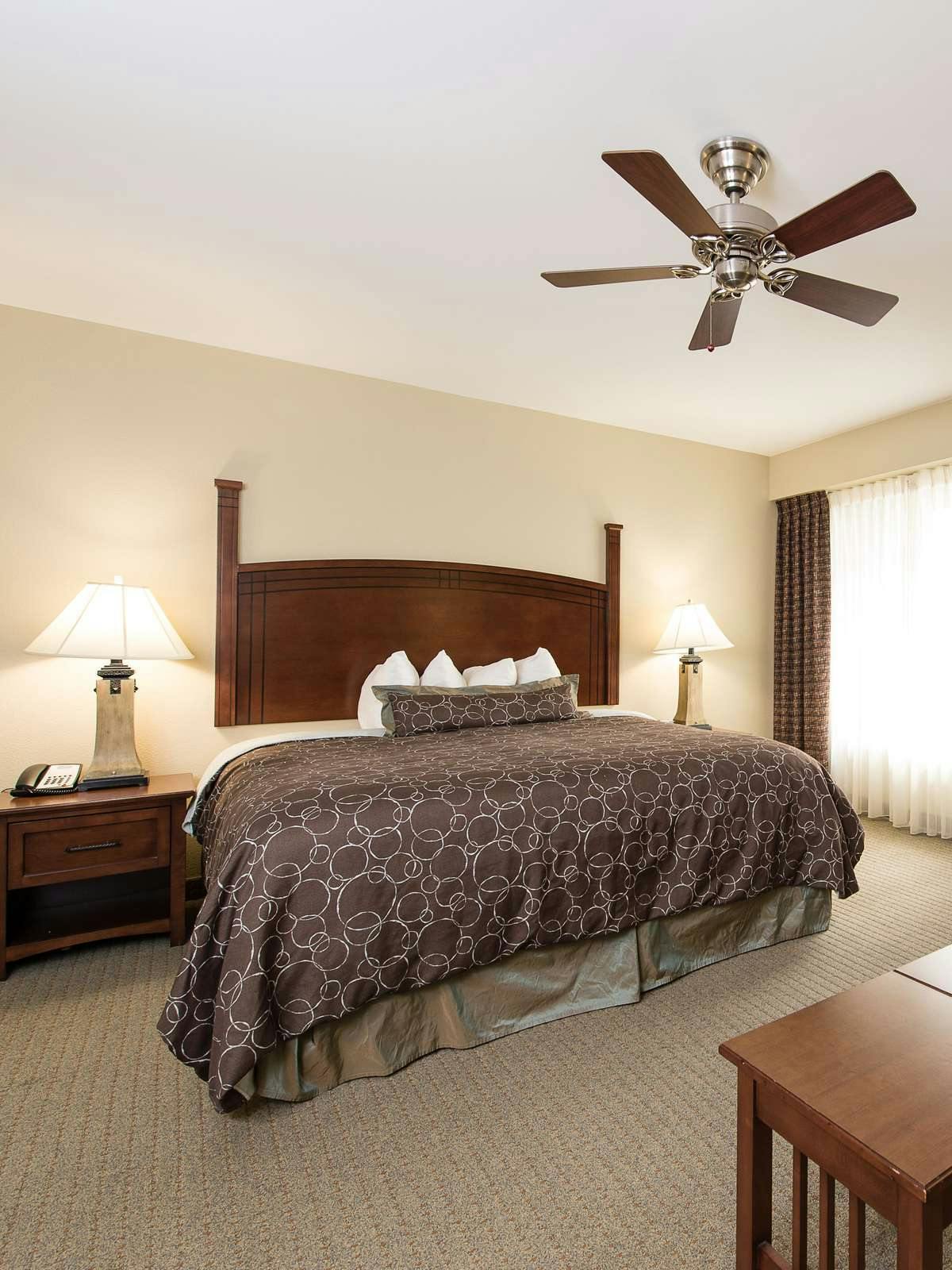 Hotel Staybridge Suites Wilmington East photo 1