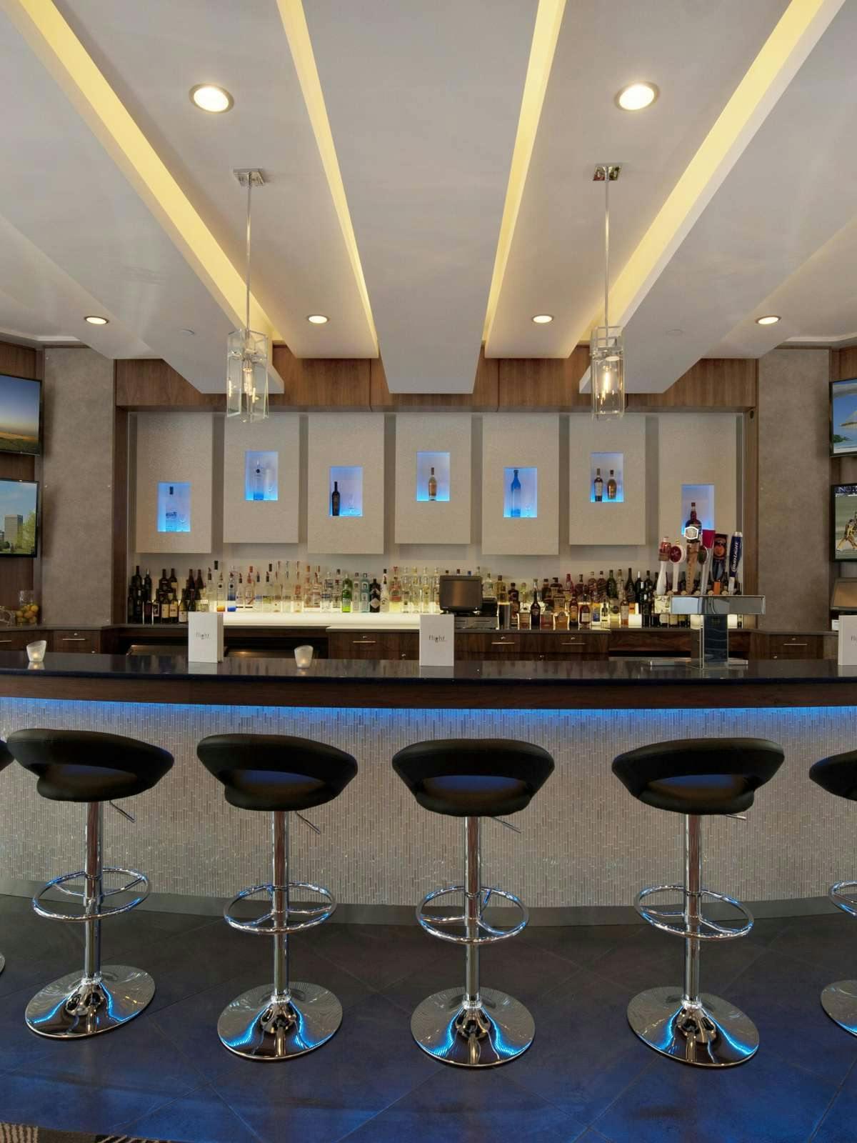 Hotel Holiday Inn Express Princeton Southeast photo 1