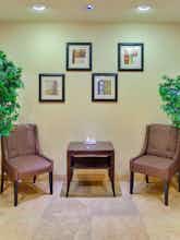 Hotel Holiday Inn Express Hotel & Suites Porterville photo 4