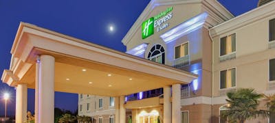 Holiday Inn Express Hotel & Suites Porterville